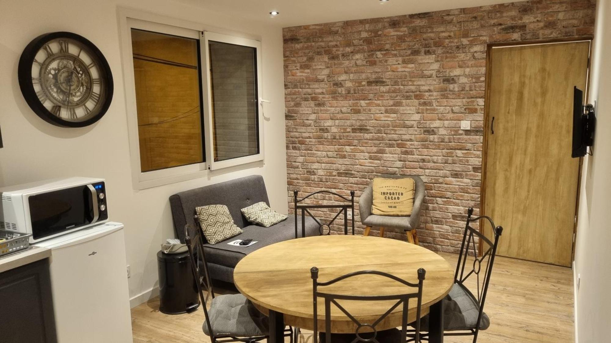 Appartement Neuf Avec Cuisine Prades  Dış mekan fotoğraf
